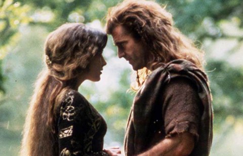 Sophie Marceau as Princess Isabelle of France and Mel Gibson