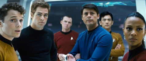 Star Trek - Anton Yelchin, Chris Pine, Simon Pegg, Karl Urban, John Cho, Zoe Saldana