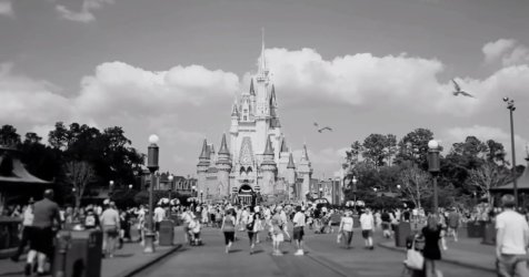 Escape from Tomorrow - Disney World