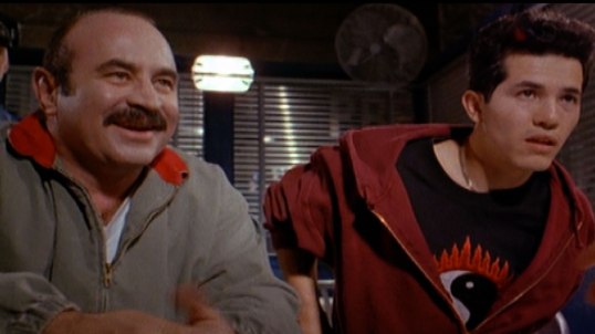 Super Mario Bros. - Bob Hoskins, John Leguizamo