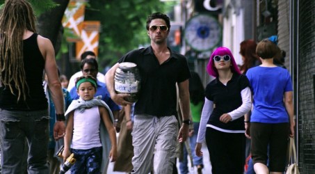 Wish I Was Here - Pierce Gagnon, Zach Braff, Joey King