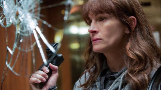 Secret in Their Eyes - Julia Roberts