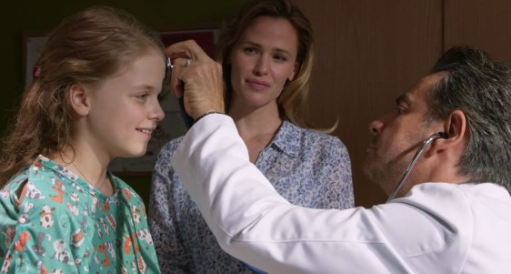 Miracles from Heaven - Kylie Rogers, Jennifer Garner, Eugenio Derbez