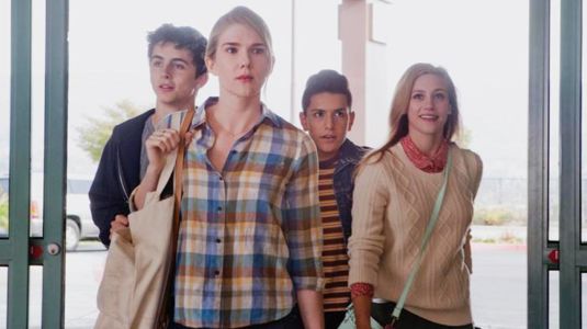 Miss Stevens - Timothée Chalamet, Lily Rabe, Anthony Quintal, Lili Reinhart